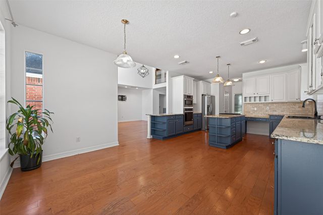 9034 Memorial Creek Drive, Spring, TX 77379