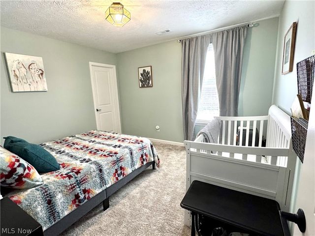 1411 Tullamore Trail, Wadsworth, OH 44281