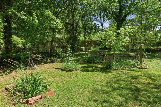 103 Reynolds Street, Hot Springs National Park, AR 71901