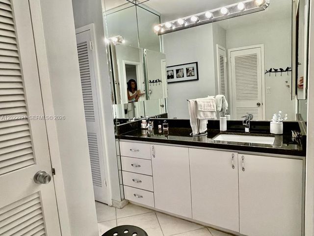2030 S Ocean Drive 801, Hallandale Beach, FL 33009