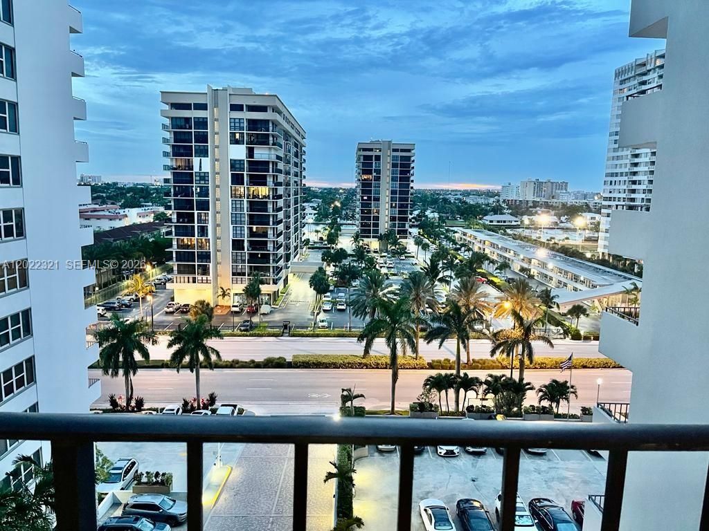 2030 S Ocean Drive 801, Hallandale Beach, FL 33009