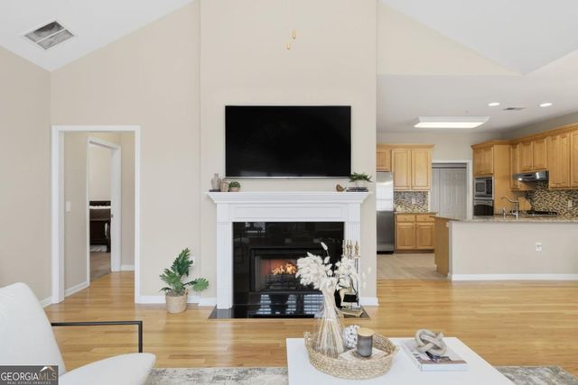 226 Hames Road 330, Woodstock, GA 30188