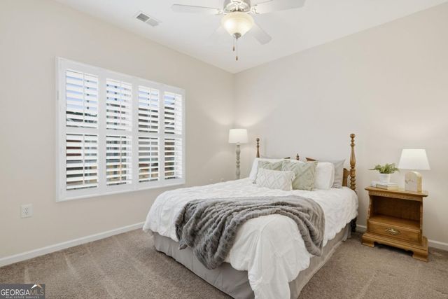 226 Hames Road 330, Woodstock, GA 30188