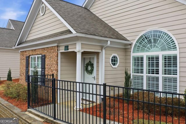 226 Hames Road 330, Woodstock, GA 30188