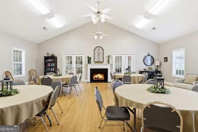 226 Hames Road 330, Woodstock, GA 30188