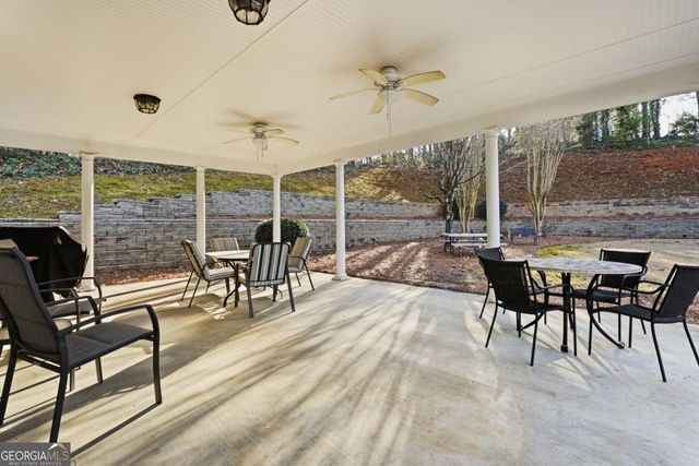 226 Hames Road 330, Woodstock, GA 30188