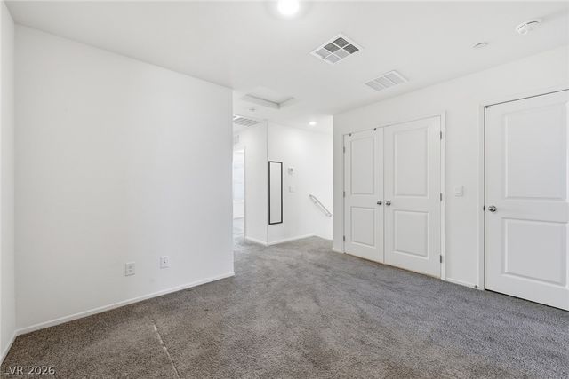 6916 Stratham Hill Street, Las Vegas, NV 89166