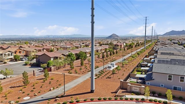 6916 Stratham Hill Street, Las Vegas, NV 89166