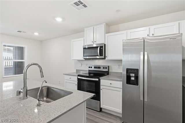 6916 Stratham Hill Street, Las Vegas, NV 89166