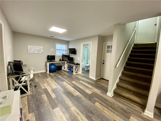 1095 Mountain Springs Drive NW, Kennesaw, GA 30144