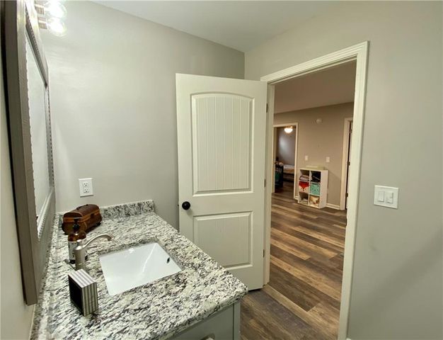 1095 Mountain Springs Drive NW, Kennesaw, GA 30144