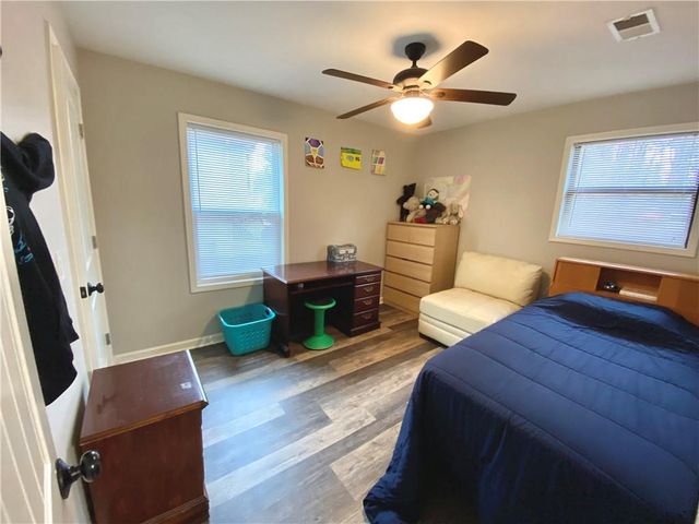1095 Mountain Springs Drive NW, Kennesaw, GA 30144