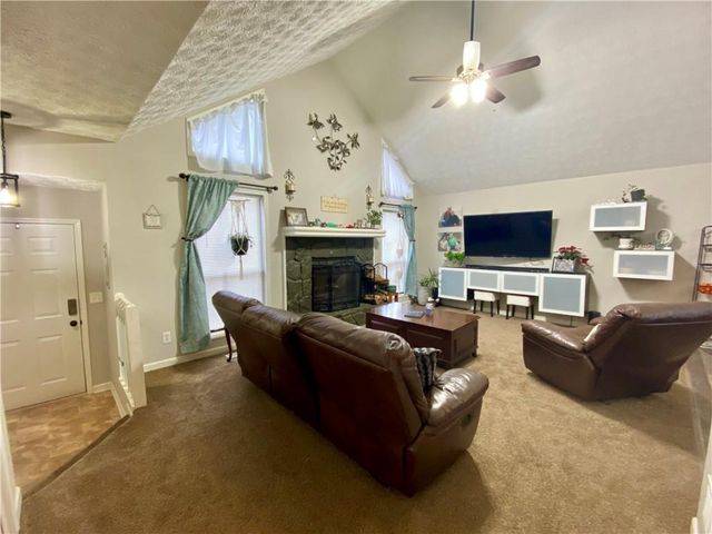 1095 Mountain Springs Drive NW, Kennesaw, GA 30144