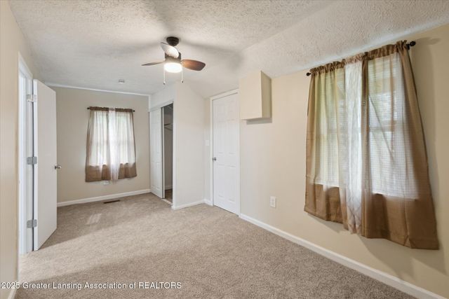 1900 Kaplan Street, Lansing, MI 48917