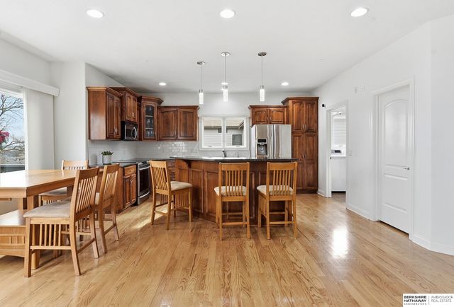 1711 S 213th Street, Elkhorn, NE 68022