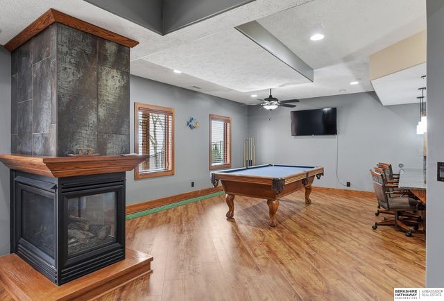 1711 S 213th Street, Elkhorn, NE 68022