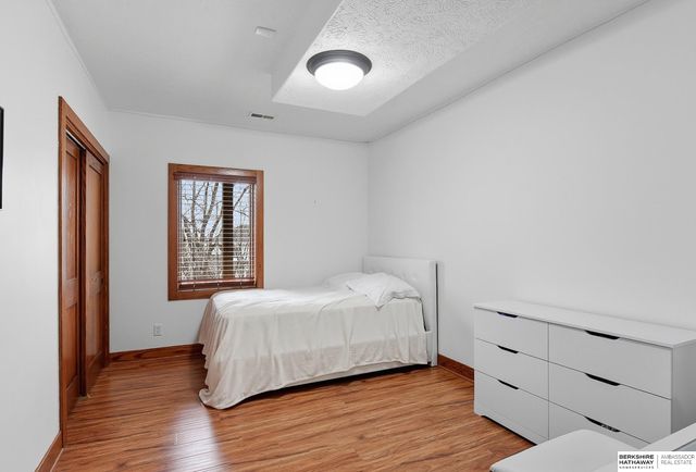 1711 S 213th Street, Elkhorn, NE 68022