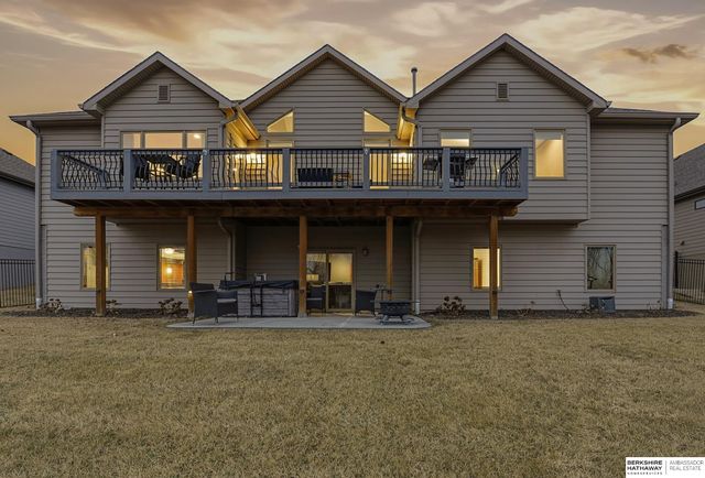 1711 S 213th Street, Elkhorn, NE 68022