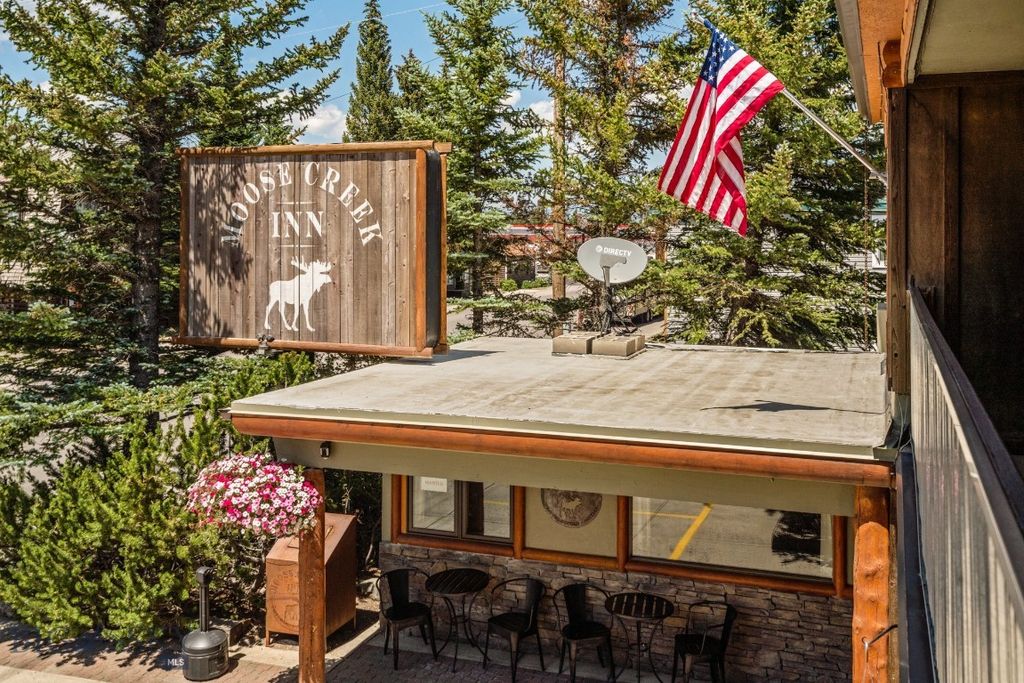 119 Electric, West Yellowstone, MT 59758 photo 3