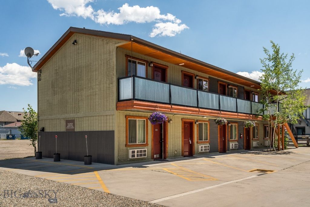 119 Electric, West Yellowstone, MT 59758 photo 9