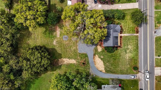 1308 Meadow Road, Eden, NC 27288