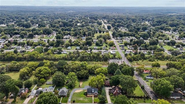 1308 Meadow Road, Eden, NC 27288