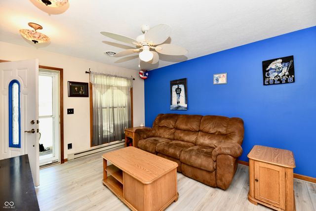 501 Red Fox Run, Arcadia, IN 46030