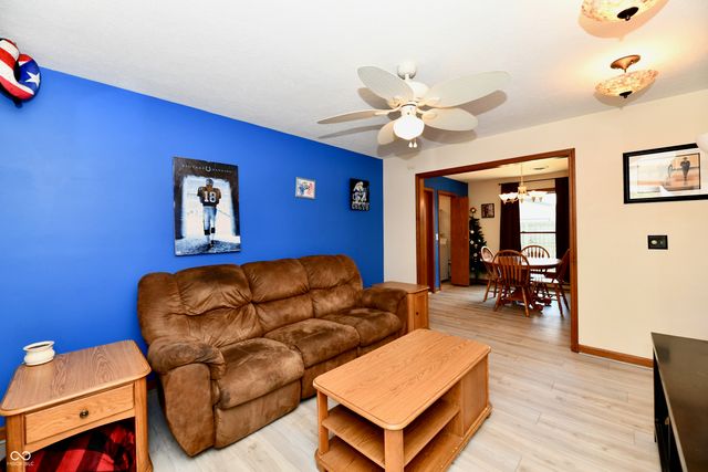 501 Red Fox Run, Arcadia, IN 46030