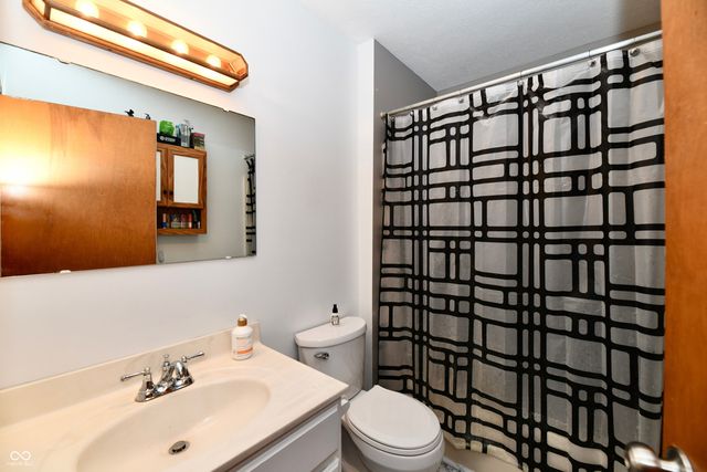 501 Red Fox Run, Arcadia, IN 46030