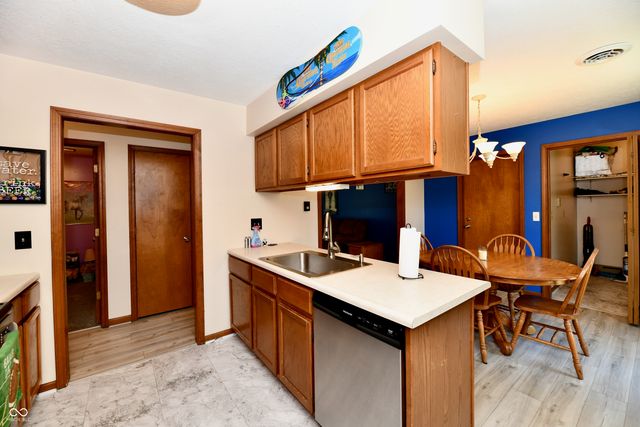 501 Red Fox Run, Arcadia, IN 46030