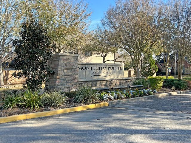 17406 Lake Chelan Lane, Humble, TX 77346