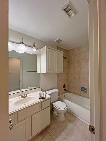 17406 Lake Chelan Lane, Humble, TX 77346