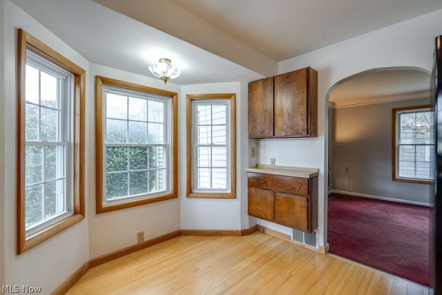 7086 MacKenzie Road, Olmsted Twp, OH 44138