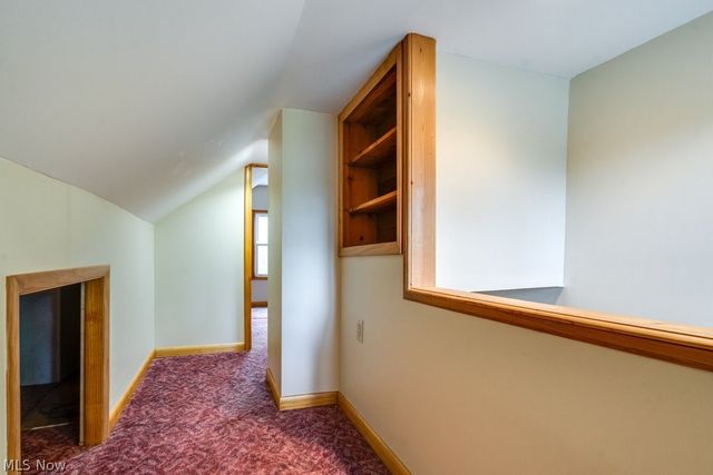 7086 MacKenzie Road, Olmsted Twp, OH 44138
