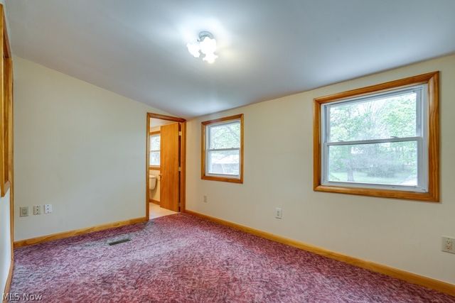 7086 MacKenzie Road, Olmsted Twp, OH 44138