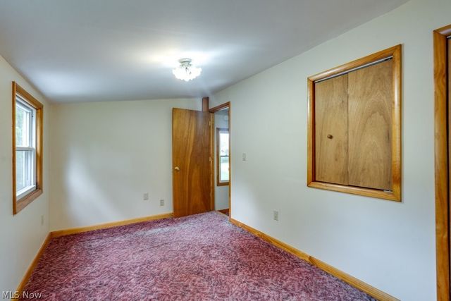 7086 MacKenzie Road, Olmsted Twp, OH 44138