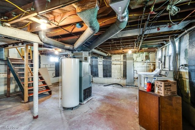 7086 MacKenzie Road, Olmsted Twp, OH 44138