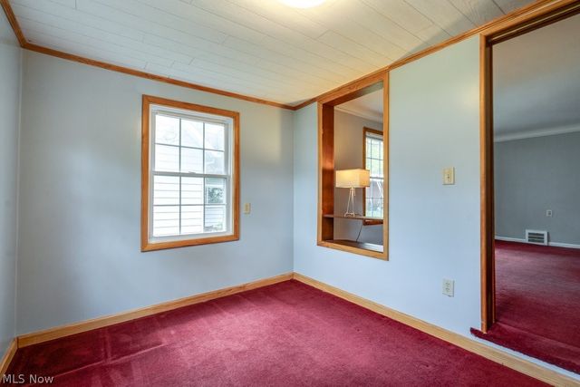 7086 MacKenzie Road, Olmsted Twp, OH 44138