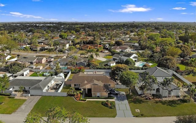 15382 SW 153rd St, Miami, FL 33187