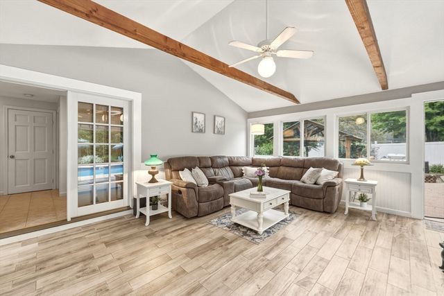 6 Rogers Ave, Marlborough, MA 01752