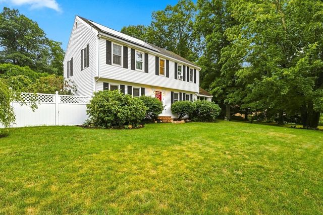 6 Rogers Ave, Marlborough, MA 01752