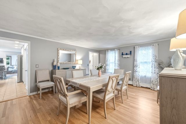6 Rogers Ave, Marlborough, MA 01752