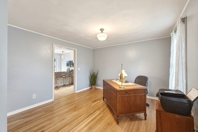 6 Rogers Ave, Marlborough, MA 01752