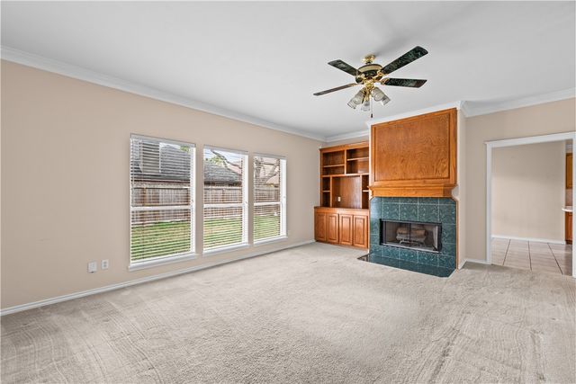 6414 Avignon St, Corpus Christi, TX 78414