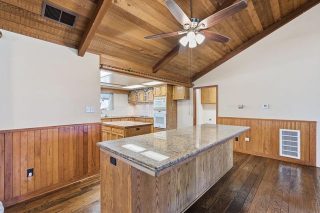 7176 E Butler Avenue, Fresno, CA 93737