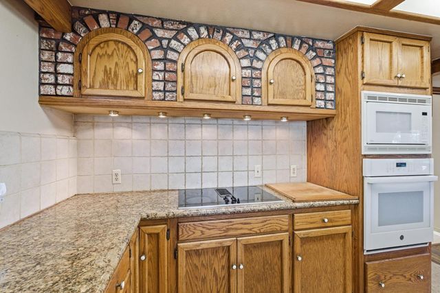 7176 E Butler Avenue, Fresno, CA 93737