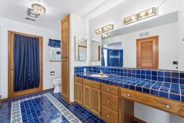 7176 E Butler Avenue, Fresno, CA 93737