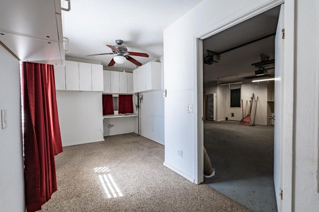 7176 E Butler Avenue, Fresno, CA 93737