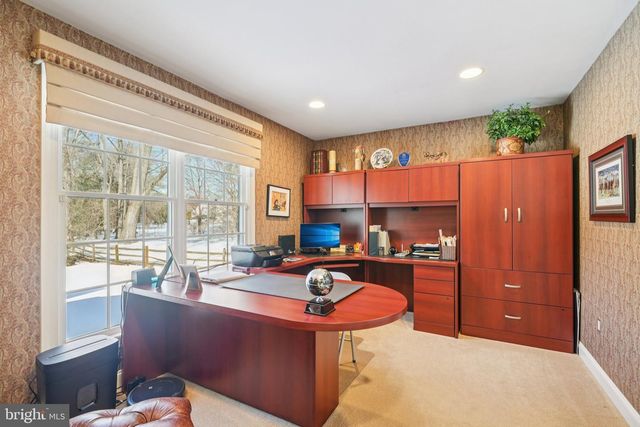 14 DAYLILY DR, Mount Laurel, NJ 08054