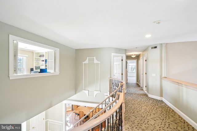 14 DAYLILY DR, Mount Laurel, NJ 08054